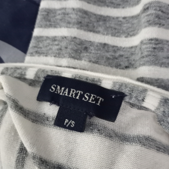 🕊SMART SET top🕊 - Picture 4 of 4